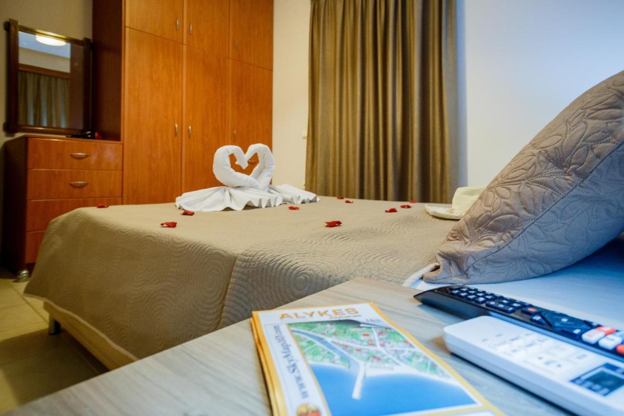 Mirimar Apartments Alykanas  Ngoại thất bức ảnh