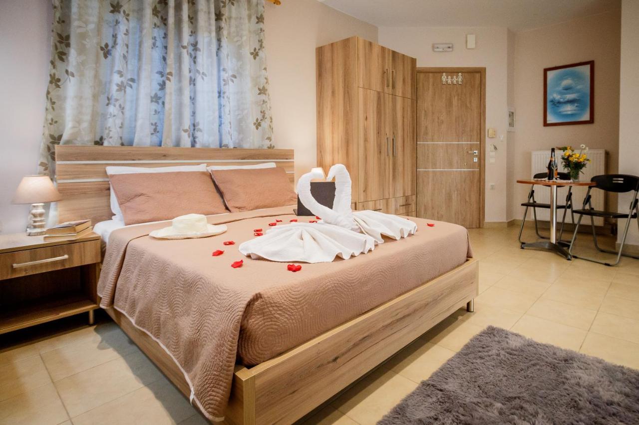 Mirimar Apartments Alykanas  Ngoại thất bức ảnh